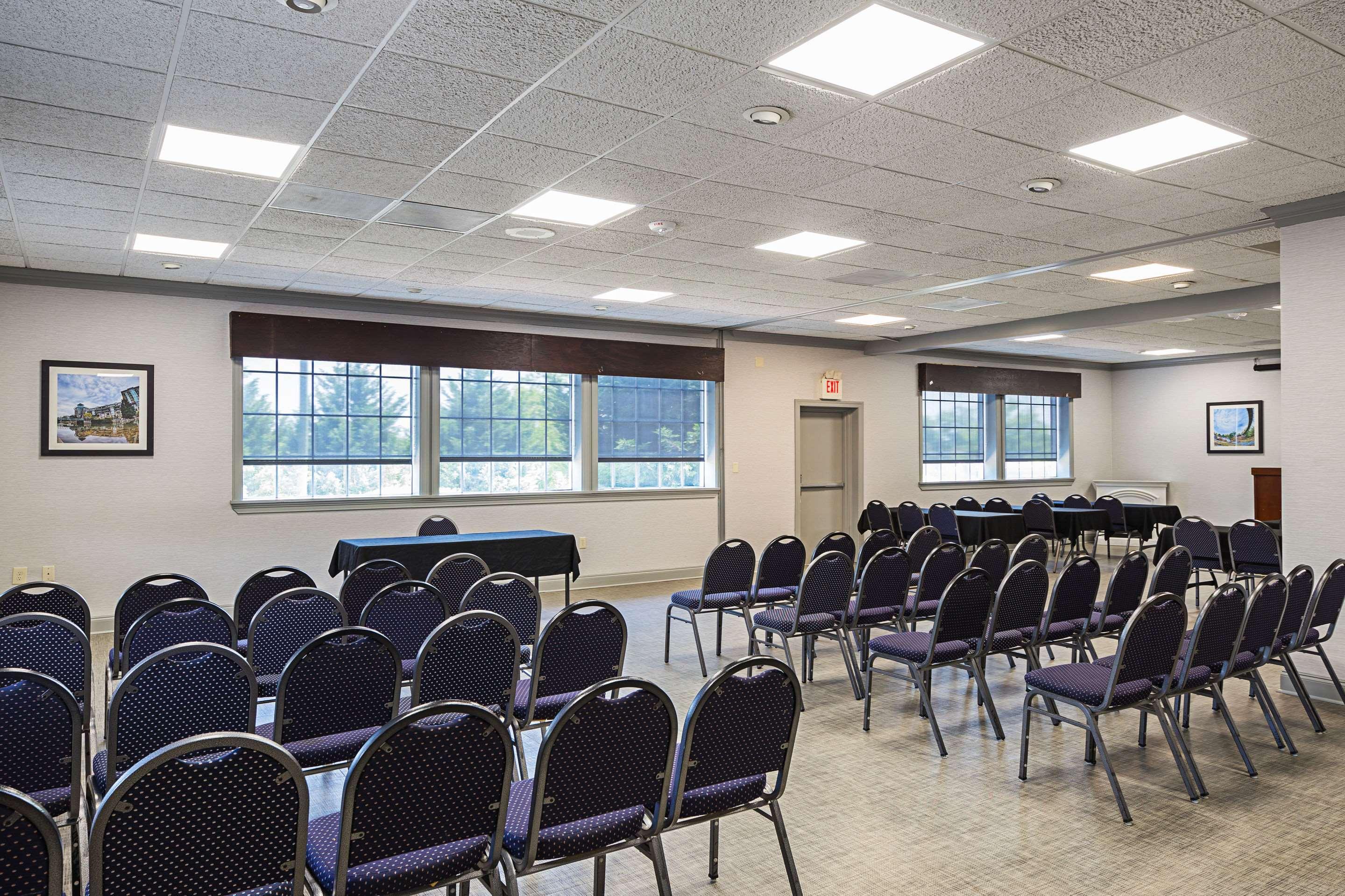 Quality Inn & Suites Greenville - Haywood Mall Екстериор снимка