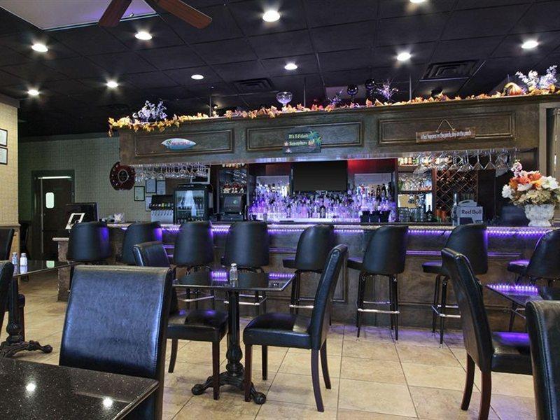 Quality Inn & Suites Greenville - Haywood Mall Екстериор снимка